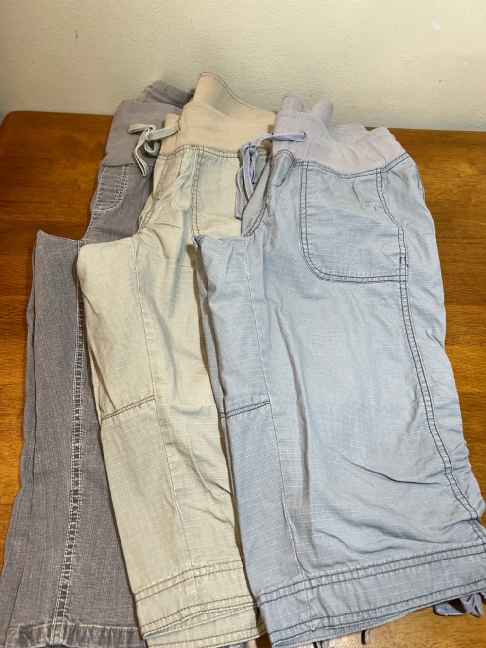 OH Baby Motherhood shorts size MEDIUM (3pieces)